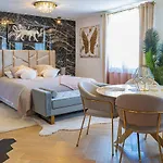 شقة Magnifique Loft / En Face De La Cathedrale !
