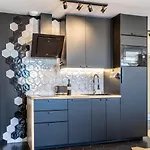 Magnifique Loft / En Face De La Cathedrale ! * ناربون