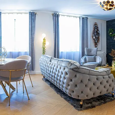 Apartment Magnifique Loft / En Face De La Cathedrale ! Narbonne