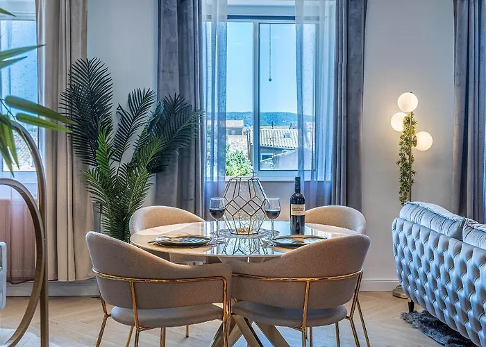 Magnifique Loft / En Face De La Cathédrale ! Narbona